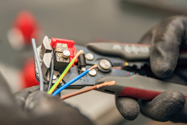 Best Home Electrical Repair  in Combe, LA